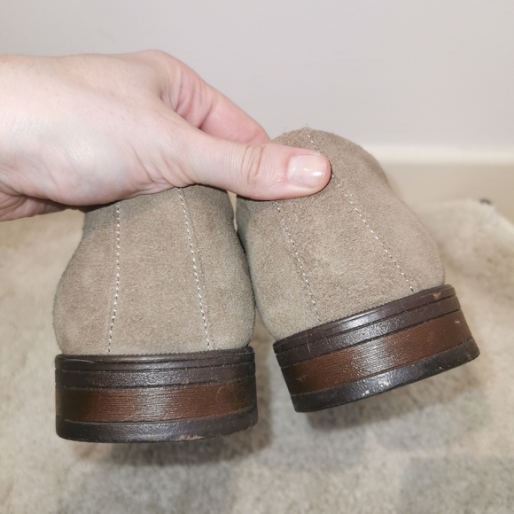 Joseph Abboud size 9 suede neutral shoes - Picture 4 of 6